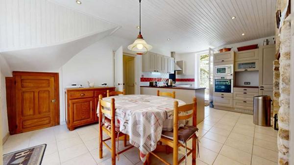 Maison ancienne - Saint-cyprien Maison de village de caractère avec piscine et terrain de 1875m2