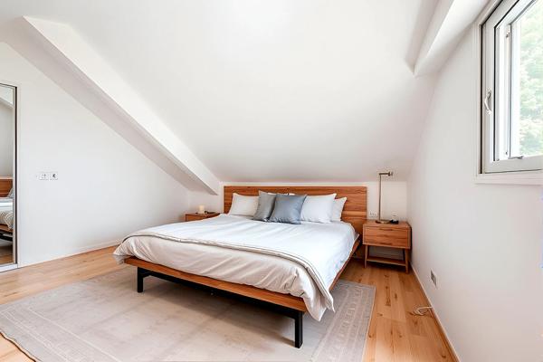 Maison d'architecte dans le coeur de ville de Meaux - 220 m² - 7 chambres - piscine chauffée et sous-sol total