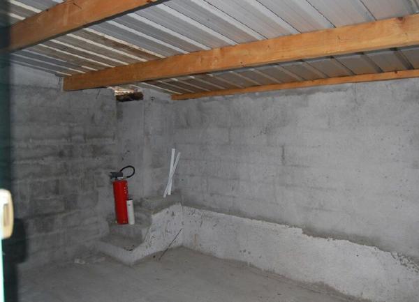 Immeuble à vendre    7 pièces • 123 m2 Saint-Satur