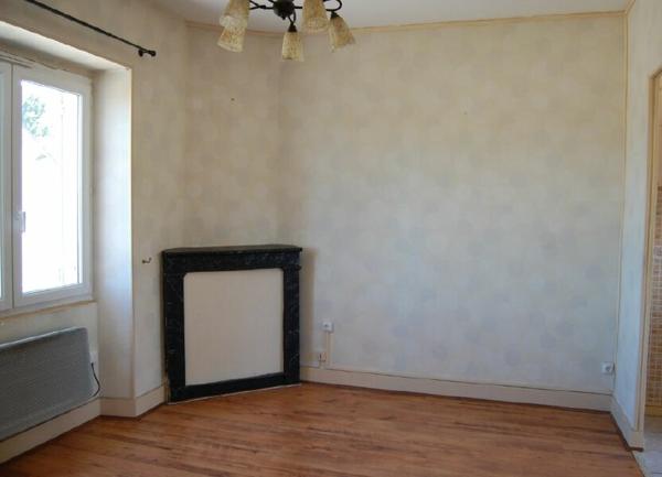 Immeuble à vendre    7 pièces • 123 m2 Saint-Satur