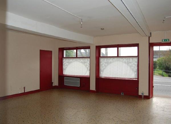 Immeuble à vendre    7 pièces • 123 m2 Saint-Satur