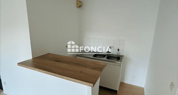 Location Studio 29.82 m² - Limeil-brévannes 94450