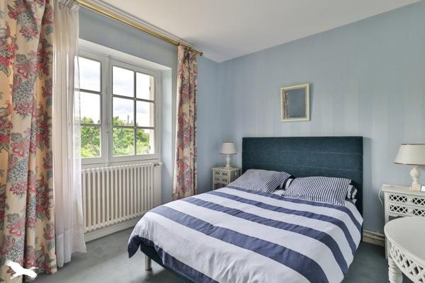 Maison à vendre 421 200 € Cognac 8 p 210 m² DPE E