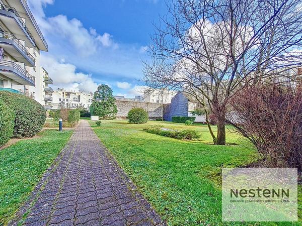 ORLEANS Médiathèque  - APPARTEMENT T2 en PETITE RESIDENCE terrasse / jardin - PARKING EN SOUS-SOL - EXCELLENT DPE  - Bus / Tram/ Gare/ Centre ville à 5 MINUTES A PIED !