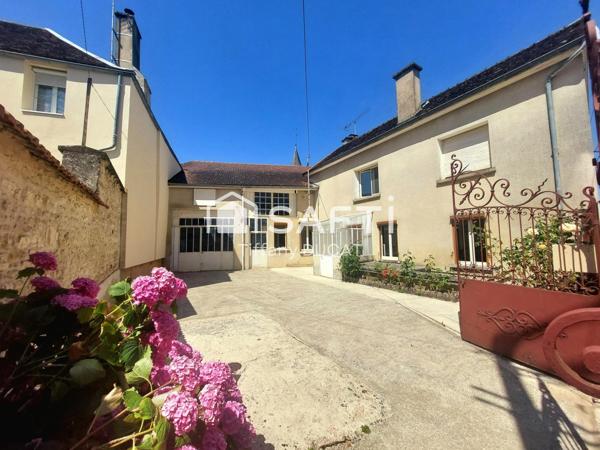 Maisons avec grandes dépendances