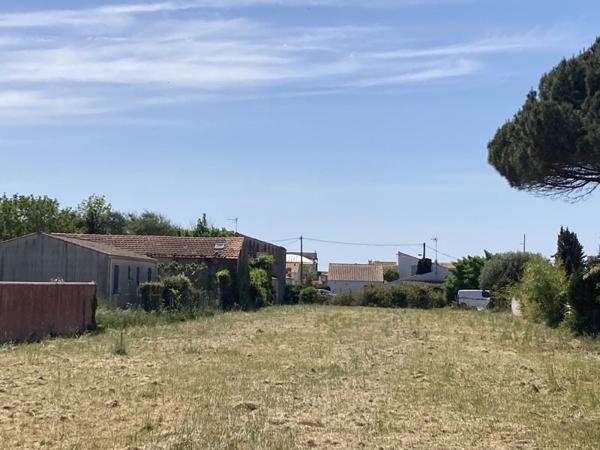 Terrain à vendre 152 600 € Saint-Pierre-d'Oléron 560 m² DPE