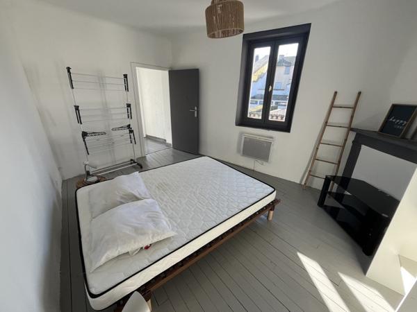 Immeuble à vendre |  Nègrepelisse |  70 m²