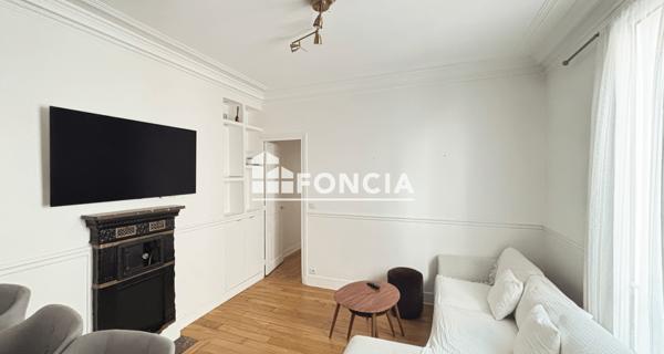 Location Appartement meublé 2 pièces 51.3 m² - Paris 75016