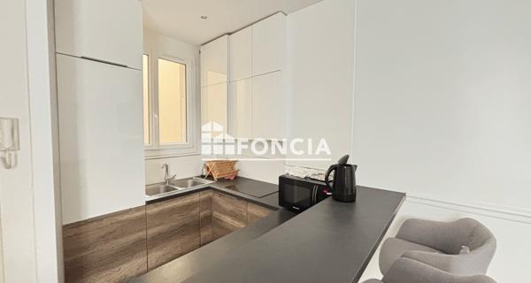 Location Appartement meublé 2 pièces 51.3 m² - Paris 75016