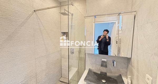 Location Appartement meublé 2 pièces 51.3 m² - Paris 75016