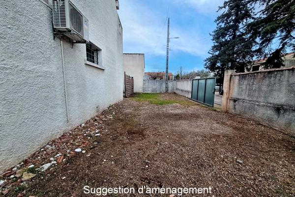 A VENDRE RODILHAN : Immeuble de 4 lots