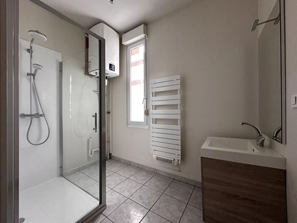 TYPE 2 , REIMS - JEAN JAURES