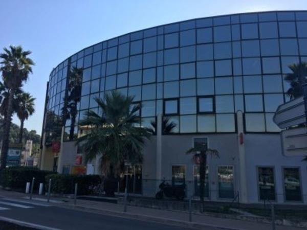 A louer, Bureau, 29 m², NICE St Isidore, 06200