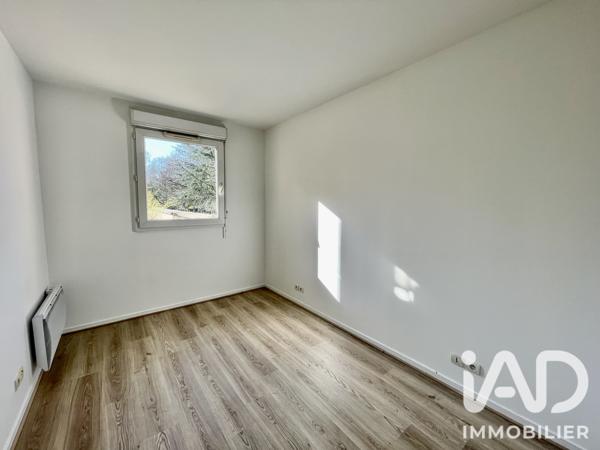 Location appartement 2 pièces 48 m² Saintry-sur-Seine