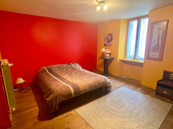 Maison de hameau avec jardin