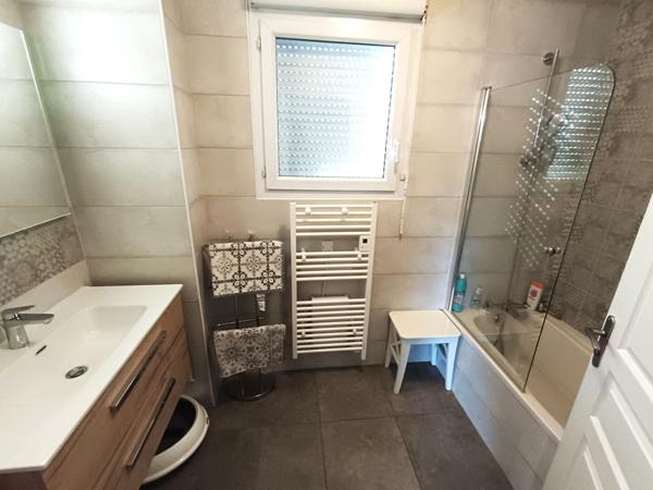 A vendre à GAP, appartement T4  de 98 m2