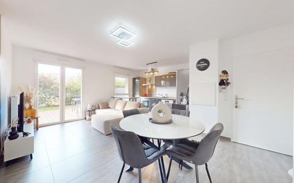 Appartement à vendre    2 pièces • 45,03 m2 Marange-Silvange