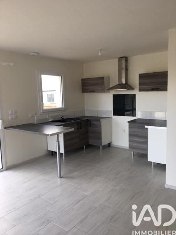 Location maison 4 pièces 80 m² Le Poiré-sur-Vie