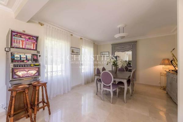 Propriété de Prestige Proche Bordeaux – Élégance, Nature & Confort Haut de Gamme