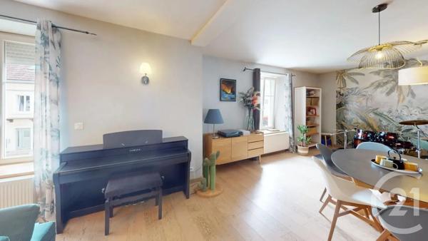 Appartement T4 à vendre  5 pièces - 126,50 m 2   MAICHE  - 25