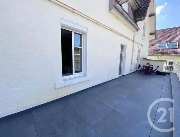 Appartement T4 à vendre  5 pièces - 126,50 m 2   MAICHE  - 25