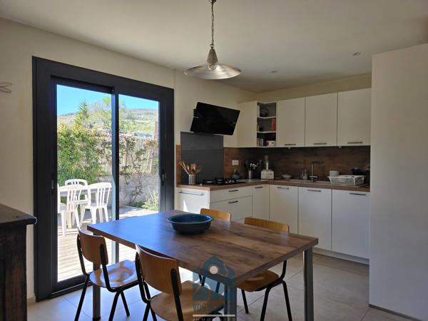 Maison 7 pièce(s) 4 chambre(s) 172 m²