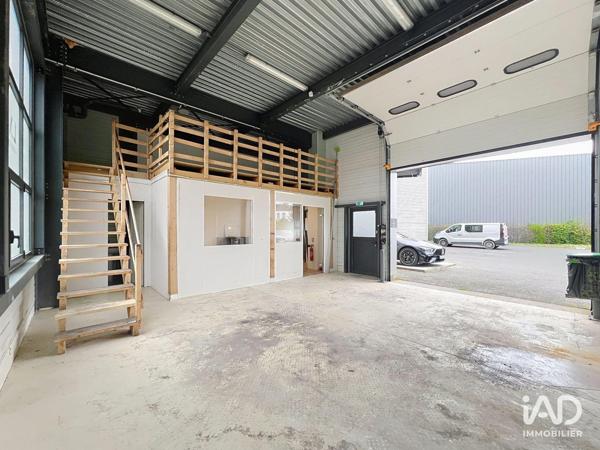 Location local d’activité 102 m² Chanteloup-en-Brie