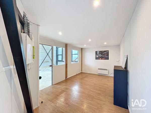 Location local d’activité 102 m² Chanteloup-en-Brie