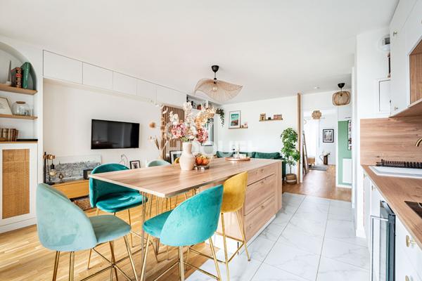 APPARTEMENT 3 PIECES AVEC TERRASSE PROCHE METRO GABRIEL PERI