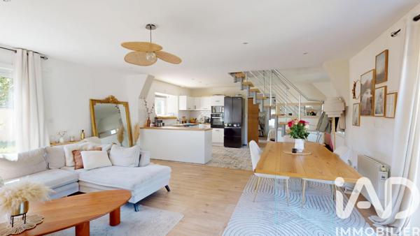 Maison à vendre 4 pièces 130 m² Arc-sur-Tille