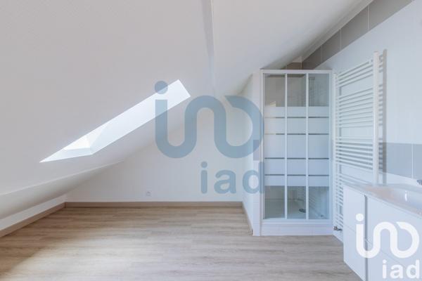 Maison traditionnelle 5 pièces de 93 m² à Quincy-sous-Sénart (91480)