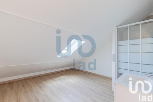 Maison traditionnelle 5 pièces de 93 m² à Quincy-sous-Sénart (91480)