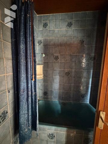 A MORTREE, une maison à usage d'habitation à rénover (59,88m²)