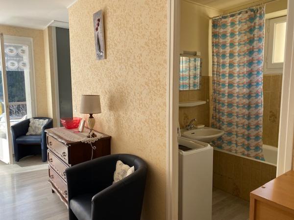 STUDIO ensoleillé avec vue imprenable