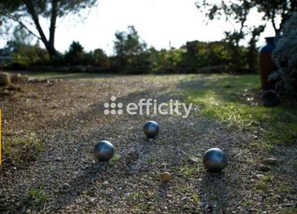 Local Commercial - 1100 m²