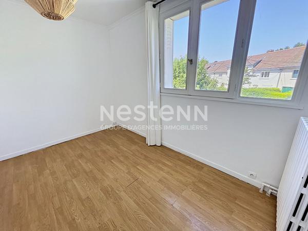 A vendre Maison de 6 pièces de 104 m² à Plaisir