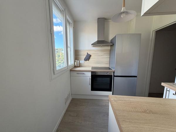 Appartement T5 meublé à louer au Petit Quevilly quartier Jardin des Plantes