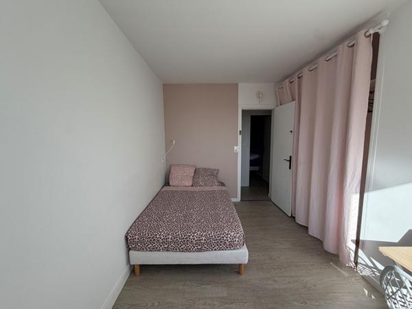 Appartement T5 meublé à louer au Petit Quevilly quartier Jardin des Plantes