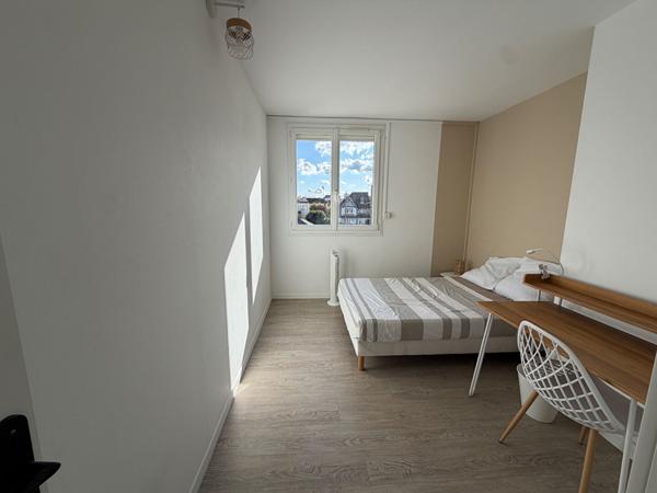 Appartement T5 meublé à louer au Petit Quevilly quartier Jardin des Plantes