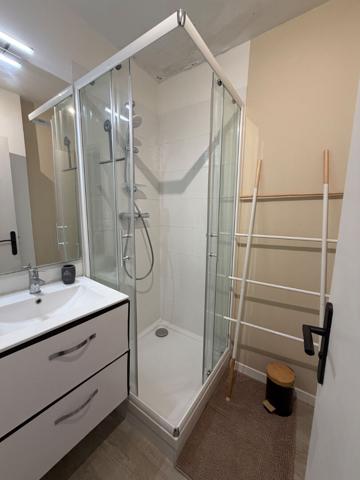 Appartement T5 meublé à louer au Petit Quevilly quartier Jardin des Plantes