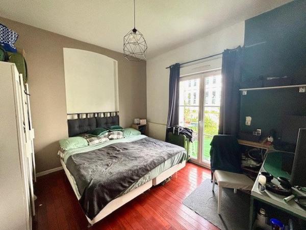 Immeuble de rapport métro Mairie de Montreuil