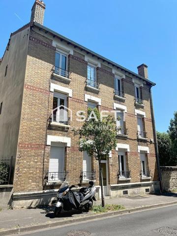 Appartement 3 pièces rénové en plein coeur du centre-ville, proche des bords de marne et des transports