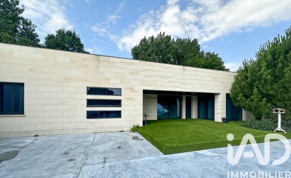Maison à vendre 7 pièces 212 m² Chelles