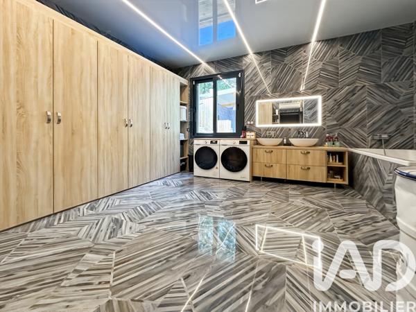 Maison à vendre 7 pièces 212 m² Chelles