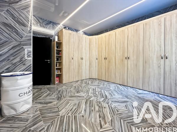 Maison à vendre 7 pièces 212 m² Chelles