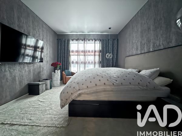 Maison à vendre 7 pièces 212 m² Chelles