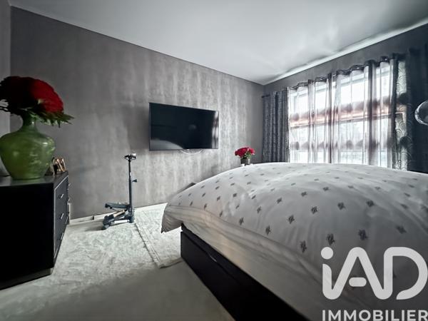 Maison à vendre 7 pièces 212 m² Chelles