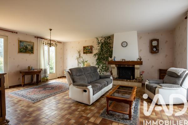 Maison à vendre 5 pièces 97 m² Neuville-aux-Bois