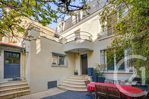 Maison à vendre  7 pièces - 180,10 m2 MONTROUGE - 92