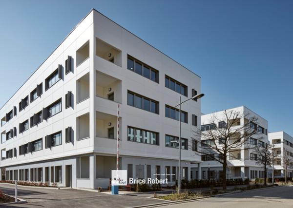 Bureaux à louer avec laboratoire et parkings à Lyon 8ème proximité hôpitaux